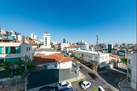 Apartamento à venda com 86m², 3 quartos e 2 vagas Apartamento à venda com 86m², 3 quartos e 2 vagasÁrea de Serviço Vista