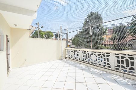 Casa para alugar com 270m², 5 quartos e 3 vagasSacada do Quarto 1