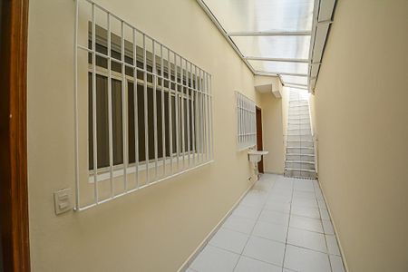 Casa para alugar com 270m², 5 quartos e 3 vagasCorredor