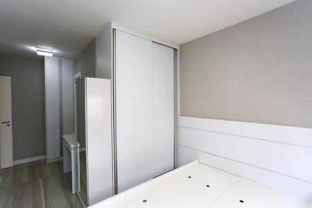 Apartamento à venda com 81m², 3 quartos e 2 vagas Apartamento à venda com 81m², 3 quartos e 2 vagasSuíte