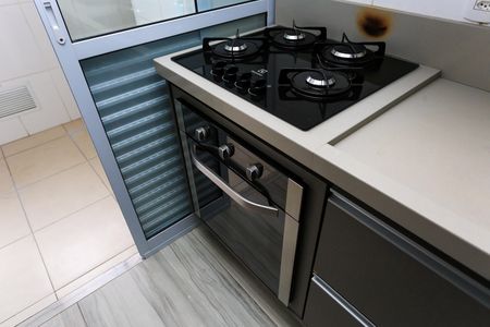 Apartamento à venda com 81m², 3 quartos e 2 vagas Apartamento à venda com 81m², 3 quartos e 2 vagasCozinha