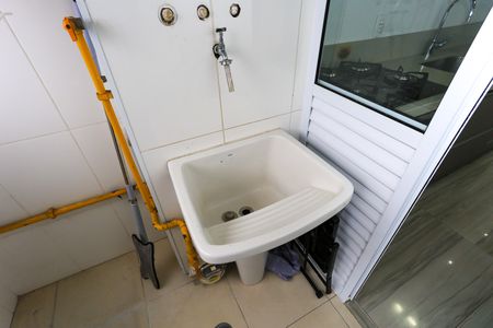 Apartamento à venda com 81m², 3 quartos e 2 vagas Apartamento à venda com 81m², 3 quartos e 2 vagasÁrea de Serviço