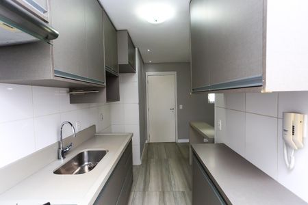 Apartamento à venda com 81m², 3 quartos e 2 vagas Apartamento à venda com 81m², 3 quartos e 2 vagasCozinha
