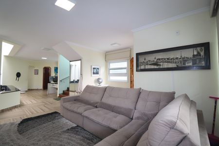 Casa à venda com 244m², 3 quartos e 2 vagasSala 1