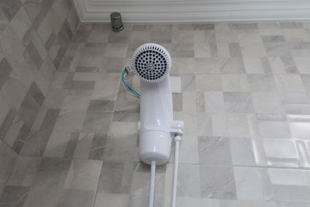 Casa à venda com 244m², 3 quartos e 2 vagasBanheiro