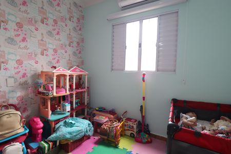 Casa à venda com 244m², 3 quartos e 2 vagasQuarto 2