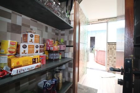 Casa à venda com 244m², 3 quartos e 2 vagasDespensa