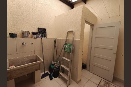 Casa à venda com 90m², 3 quartos e 1 vaga Casa à venda com 90m², 3 quartos e 1 vagaÁrea de Serviço