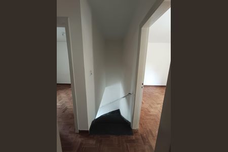 Casa à venda com 90m², 3 quartos e 1 vaga Casa à venda com 90m², 3 quartos e 1 vagaCorredor