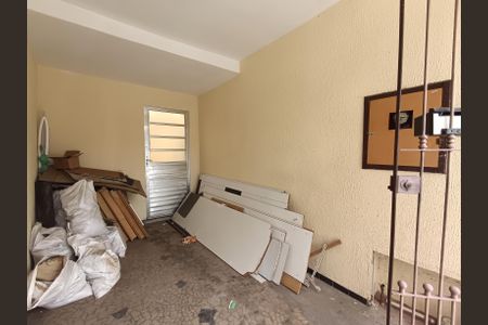Casa à venda com 90m², 3 quartos e 1 vaga Casa à venda com 90m², 3 quartos e 1 vagaGaragem