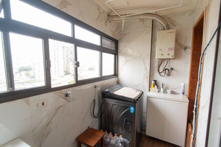 Apartamento à venda com 98m², 3 quartos e 1 vagaÁrea de Serviço