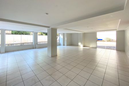 Apartamento à venda com 119m², 3 quartos e 2 vagas Apartamento à venda com 119m², 3 quartos e 2 vagasÁrea comum - Salão Festas