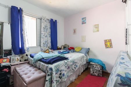 Quarto 1 de casa para alugar com 2 quartos, 109m² em Vila Campanela, São Paulo