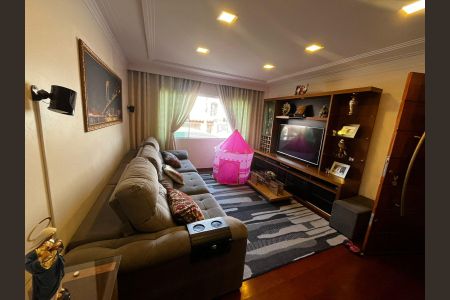 Casa à venda com 225m², 3 quartos e 2 vagasSala