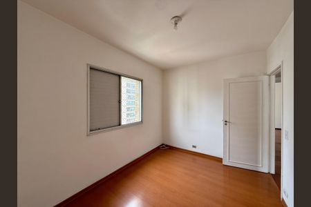 Apartamento à venda com 106m², 3 quartos e 1 vagaQuarto 2
