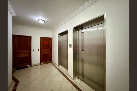 Apartamento à venda com 106m², 3 quartos e 1 vagaHall Apartamento