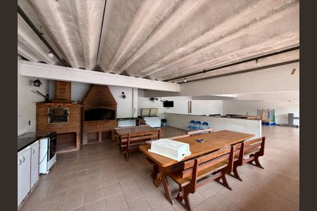 Apartamento à venda com 106m², 3 quartos e 1 vagaChurrasqueira