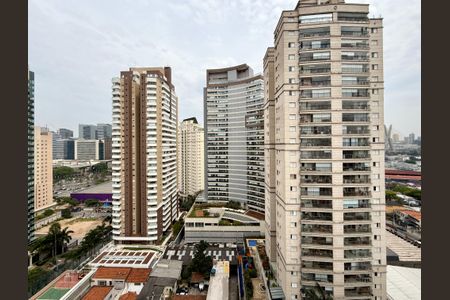Apartamento à venda com 106m², 3 quartos e 1 vagaVista