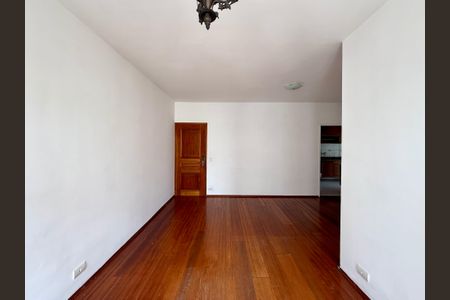 Apartamento à venda com 106m², 3 quartos e 1 vagaSala