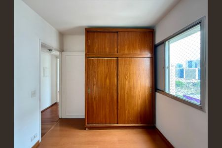 Apartamento à venda com 106m², 3 quartos e 1 vagaQuarto 1