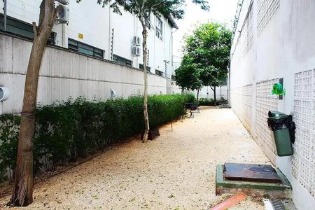 Apartamento à venda com 45m², 1 quarto e 1 vaga