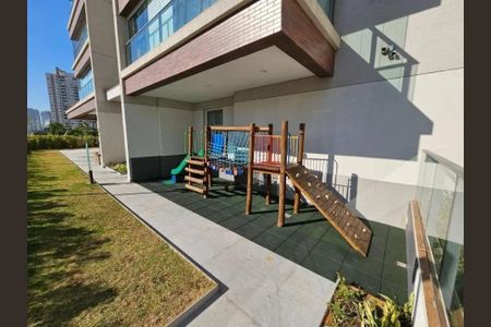 Apartamento à venda com 132m², 3 quartos e 2 vagas
