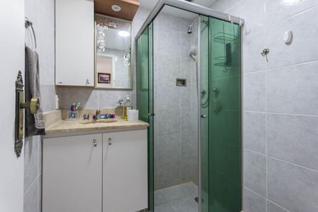 Apartamento à venda com 80m², 2 quartos e 1 vagaBanheiro