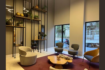 Studio à venda com 28m², 1 quarto e sem vaga Studio à venda com 28m², 1 quarto e sem vagaHall de entrada