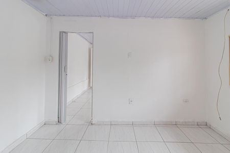Quarto 1 de casa para alugar com 2 quartos, 60m² em Vila Ré, São Paulo