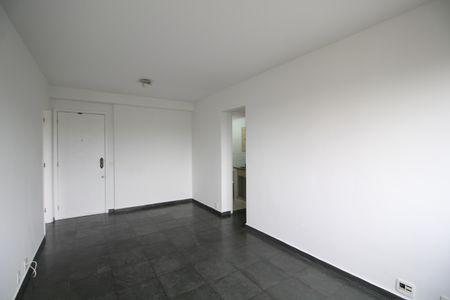 Sala de apartamento para alugar com 3 quartos, 72m² em Pechincha, Rio de Janeiro