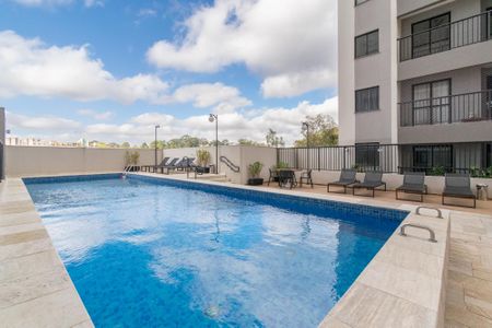 Apartamento à venda com 37m², 2 quartos e sem vaga Apartamento à venda com 37m², 2 quartos e sem vagaÁrea comum - Piscina
