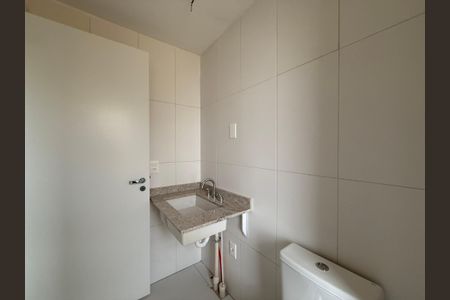 Apartamento à venda com 213m², 4 quartos e 3 vagasBanheiro Suíte 2