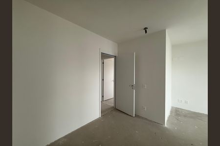 Apartamento à venda com 213m², 4 quartos e 3 vagasCloset Suíte 4
