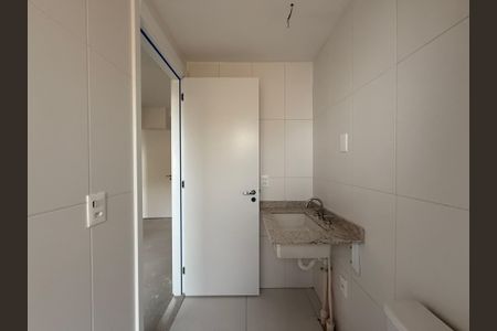 Apartamento à venda com 213m², 4 quartos e 3 vagasBanheiro Suíte 2