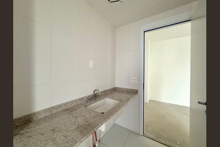 Apartamento à venda com 213m², 4 quartos e 3 vagasBanheiro Suíte 4