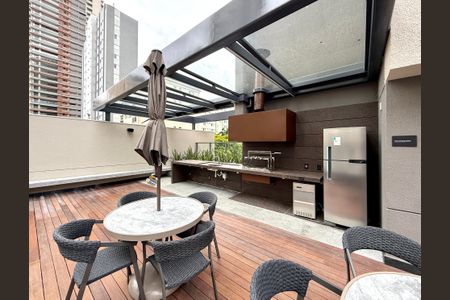 Apartamento à venda com 213m², 4 quartos e 3 vagasChurrasqueira