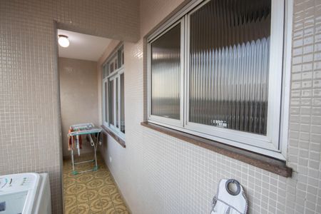 Apartamento para alugar com 125m², 2 quartos e 1 vagaÁrea de Serviço