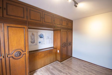 Quarto 1 de apartamento para alugar com 2 quartos, 125m² em Parque Edu Chaves, São Paulo