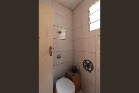 Casa à venda com 375m², 3 quartos e 3 vagasBanheiro Social 2