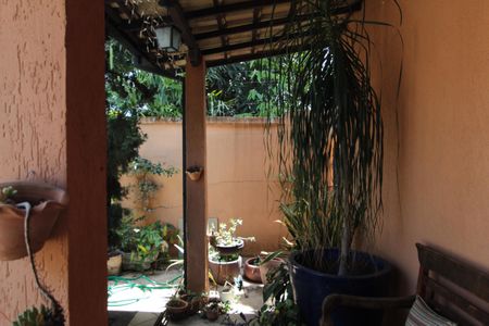 Casa à venda com 375m², 3 quartos e 3 vagasGaragem