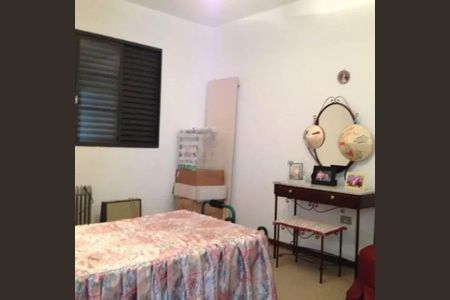 Casa à venda com 4 quartos, 287m² em Vila Carrão, São Paulo