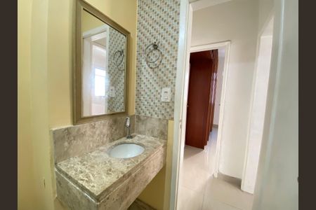 Apartamento para alugar com 75m², 2 quartos e 1 vaga Apartamento para alugar com 75m², 2 quartos e 1 vagaBanheiro