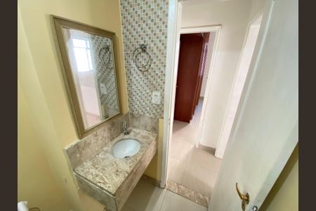 Apartamento para alugar com 75m², 2 quartos e 1 vaga Apartamento para alugar com 75m², 2 quartos e 1 vagaBanheiro