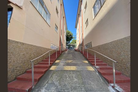 Apartamento para alugar com 75m², 2 quartos e 1 vaga Apartamento para alugar com 75m², 2 quartos e 1 vagaEntrada