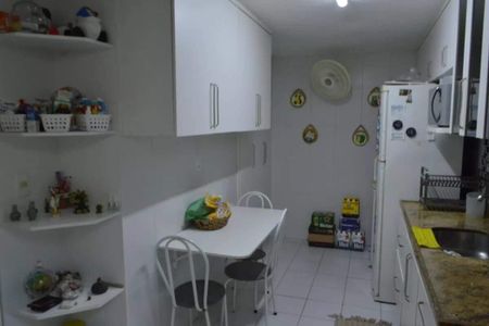 Casa à venda com 180m², 4 quartos e 1 vaga