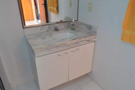 Casa à venda com 180m², 4 quartos e 1 vaga