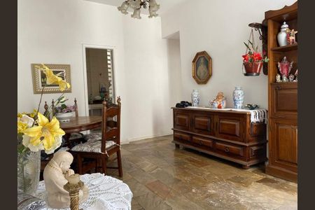 Apartamento à venda com 72m², 2 quartos e sem vaga