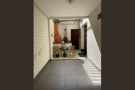 Casa à venda com 200m², 4 quartos e 3 vagas