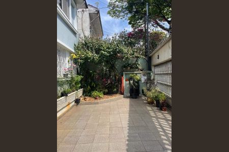 Casa à venda com 200m², 4 quartos e 3 vagas