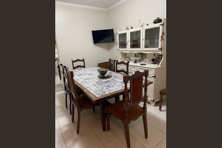 Casa à venda com 200m², 4 quartos e 3 vagas